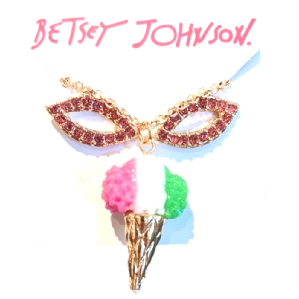 NWT BETSEY JOHNSON LIP STUD EARRINGS & ICE CREAM PENDANT NECKLACE